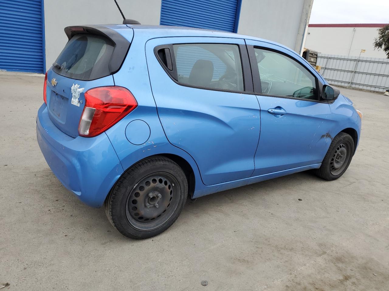 2016 Chevrolet Spark - Image 3