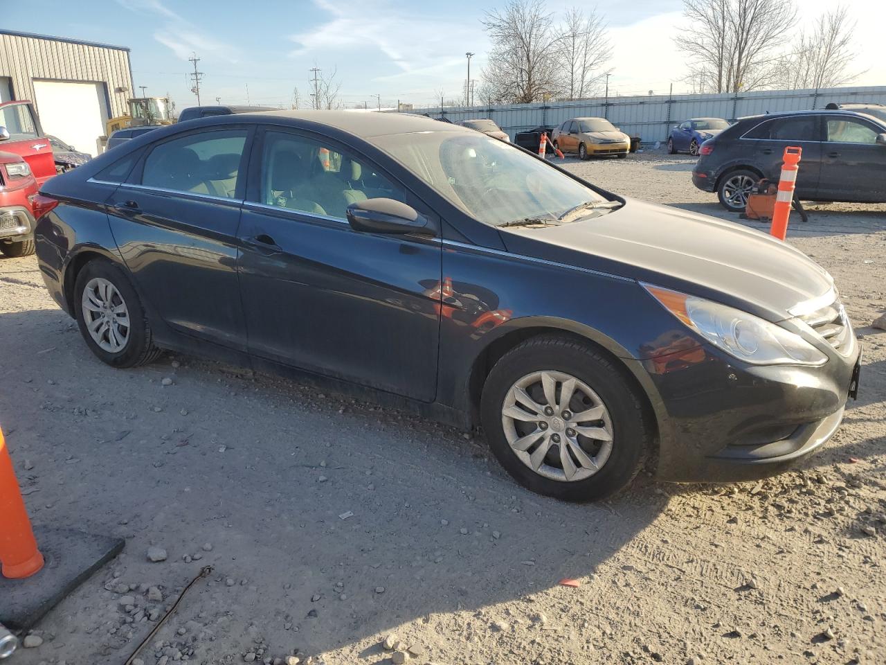 2012 Hyundai Sonata - Image 4