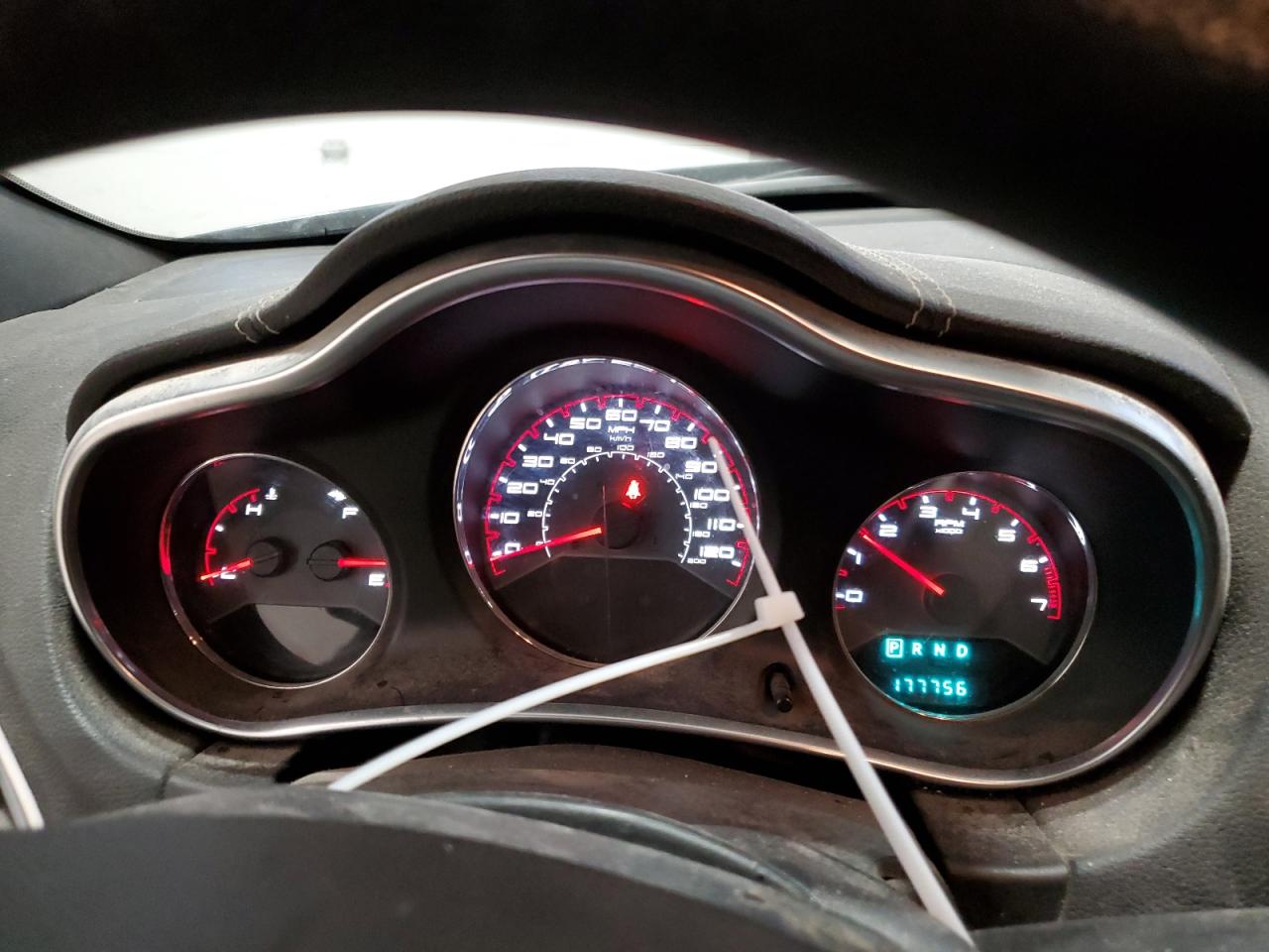 2013 Dodge Avenger - Image 9