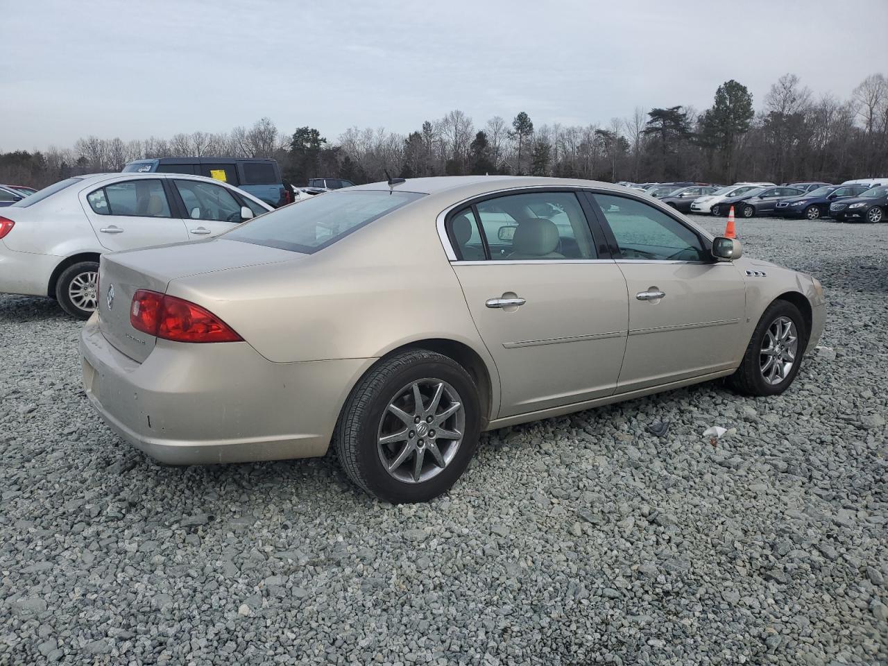 2008 Buick Lucerne - Image 3