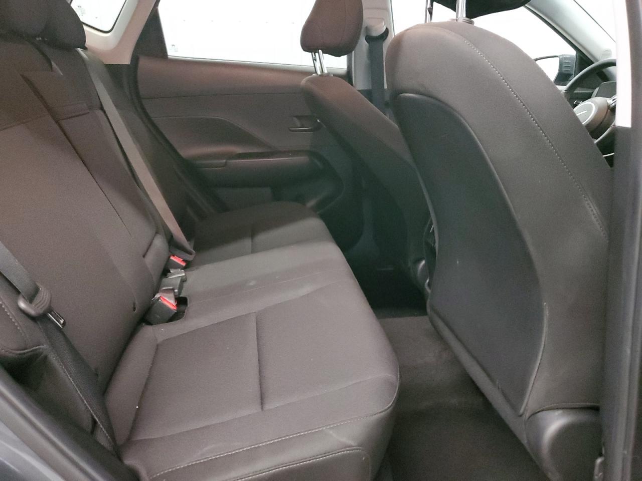 2024 Hyundai Kona - Image 11