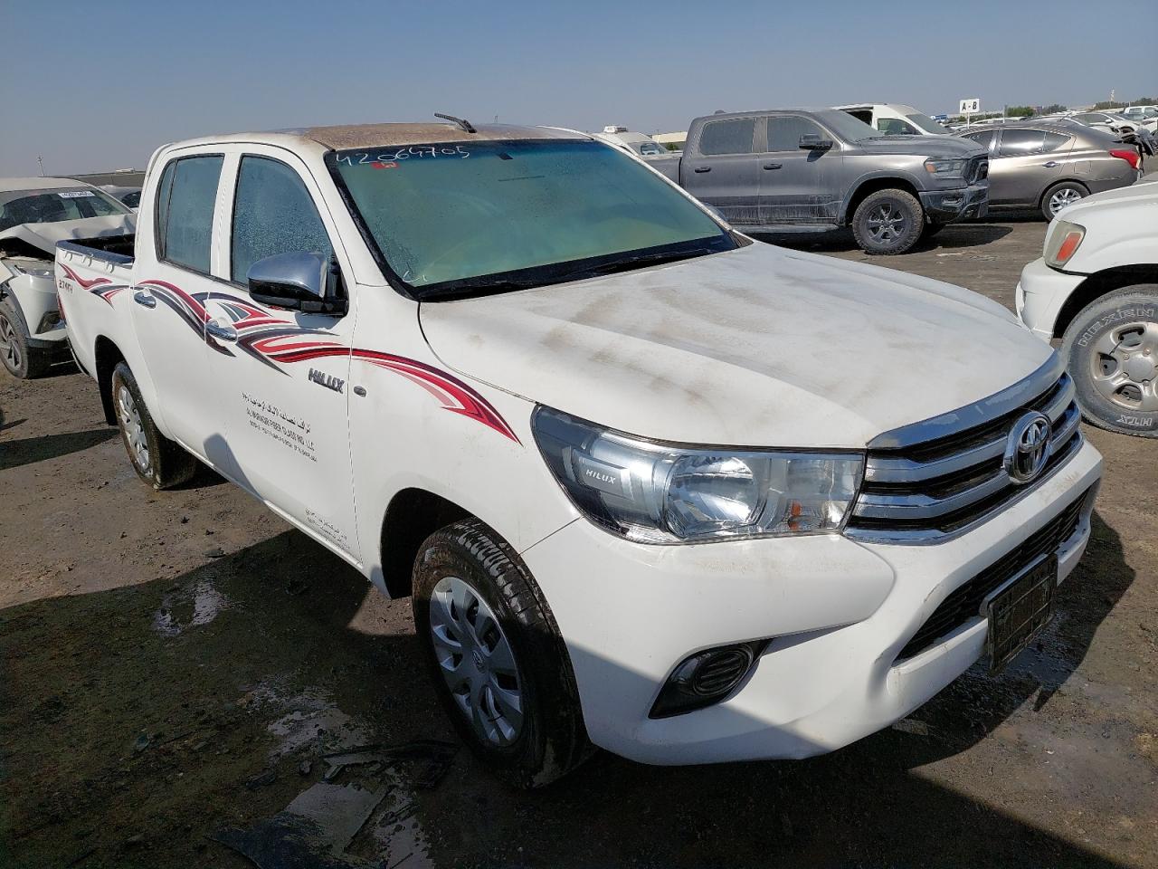 MR0CX9CD1N4038060 - 2022 TOYOTA HILUX - #42064705