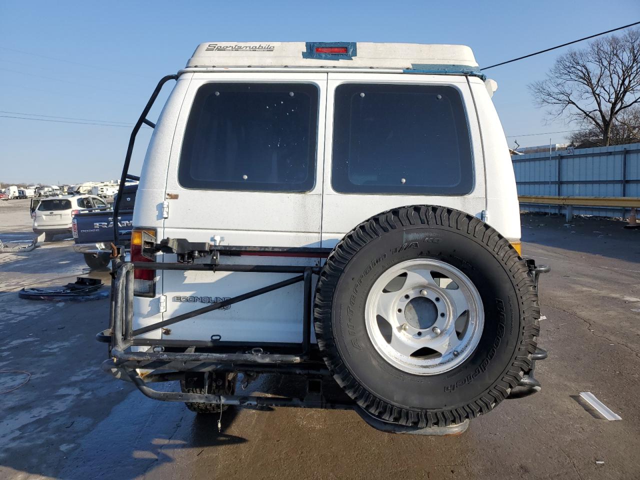 1994 Ford Econoline - Image 6