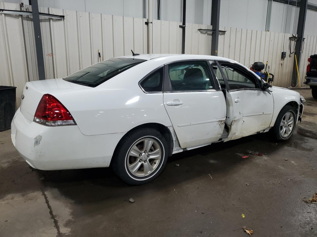 2012 Chevrolet Impala - Image 3