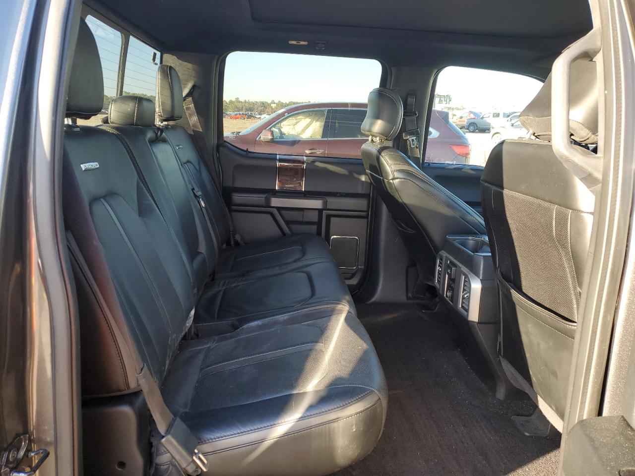 2016 Ford F-150 - Image 10
