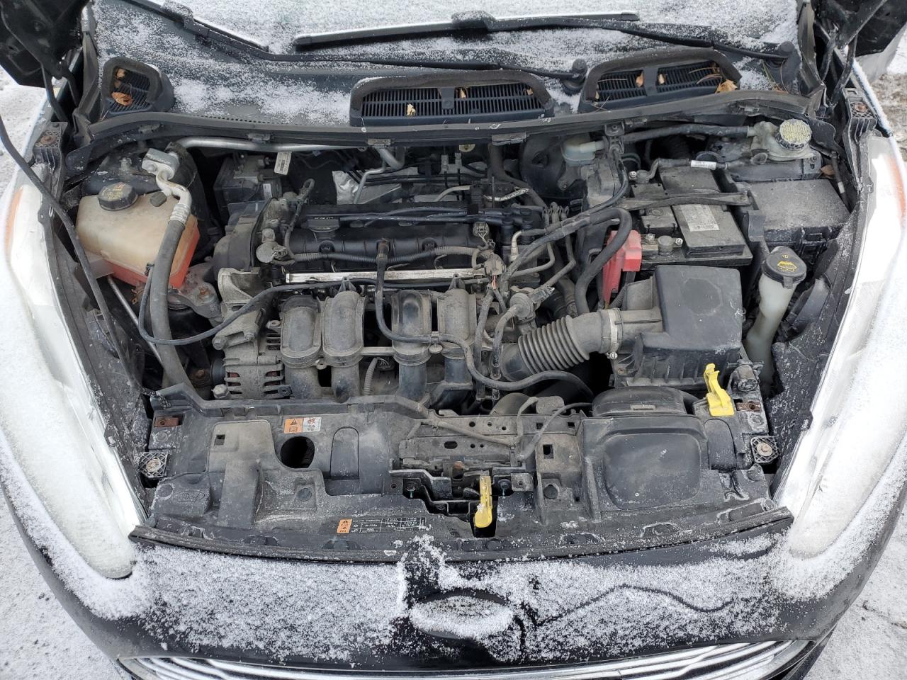 2014 Ford Fiesta - Image 12