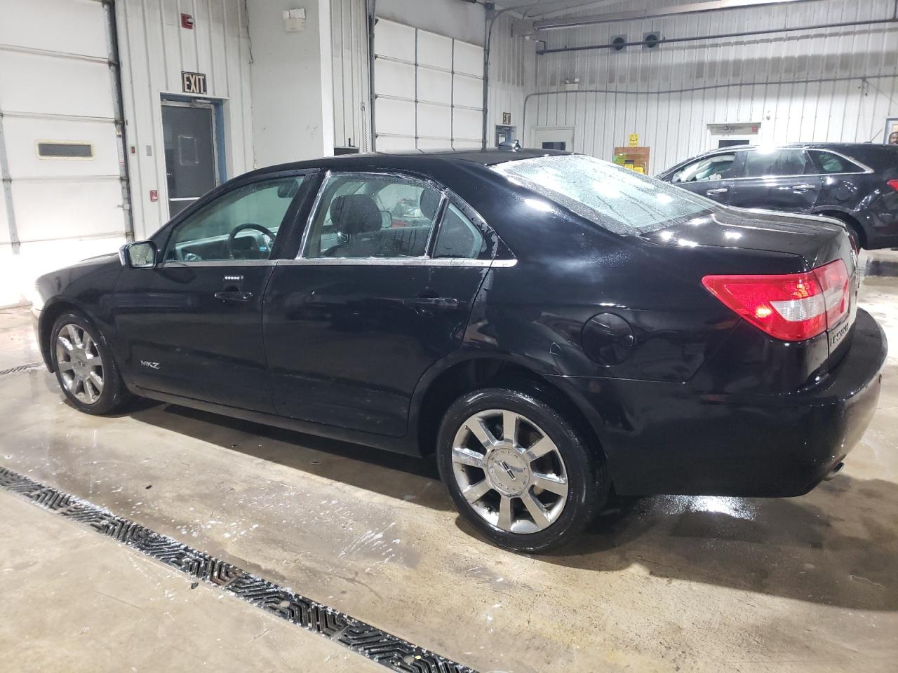 2008 Lincoln MKZ - Image 2