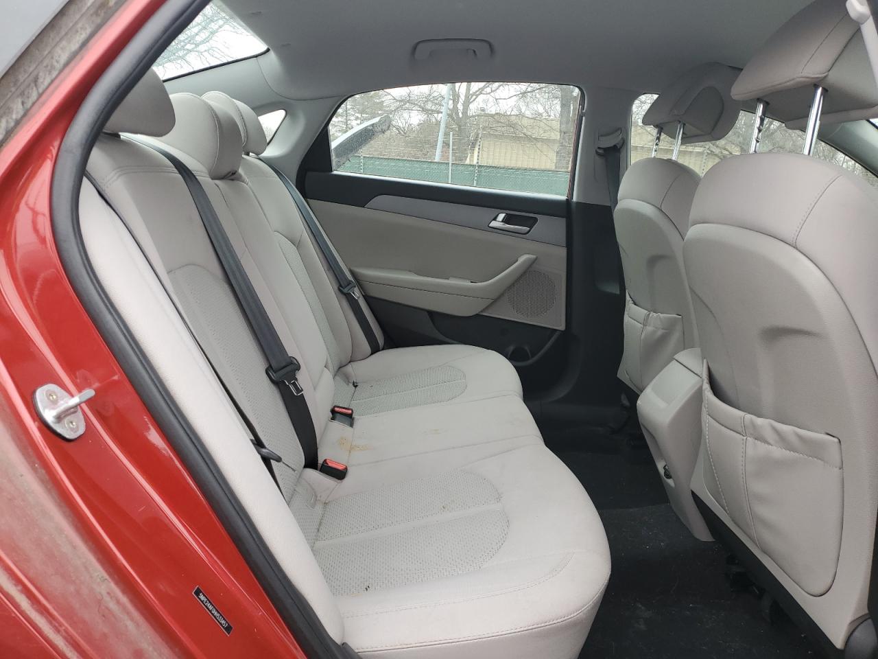 2017 Hyundai Sonata - Image 10