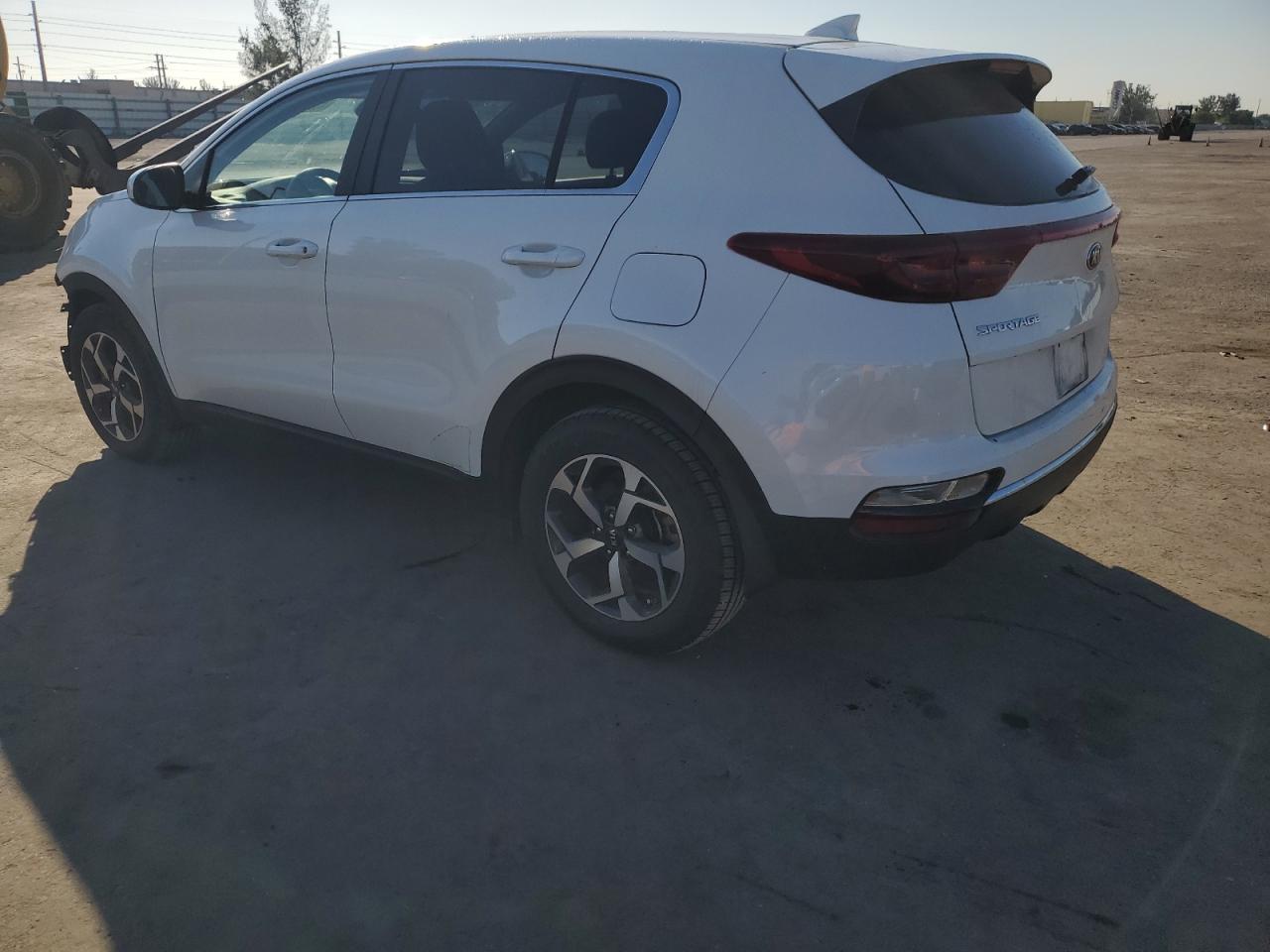 2022 Kia Sportage - Image 2