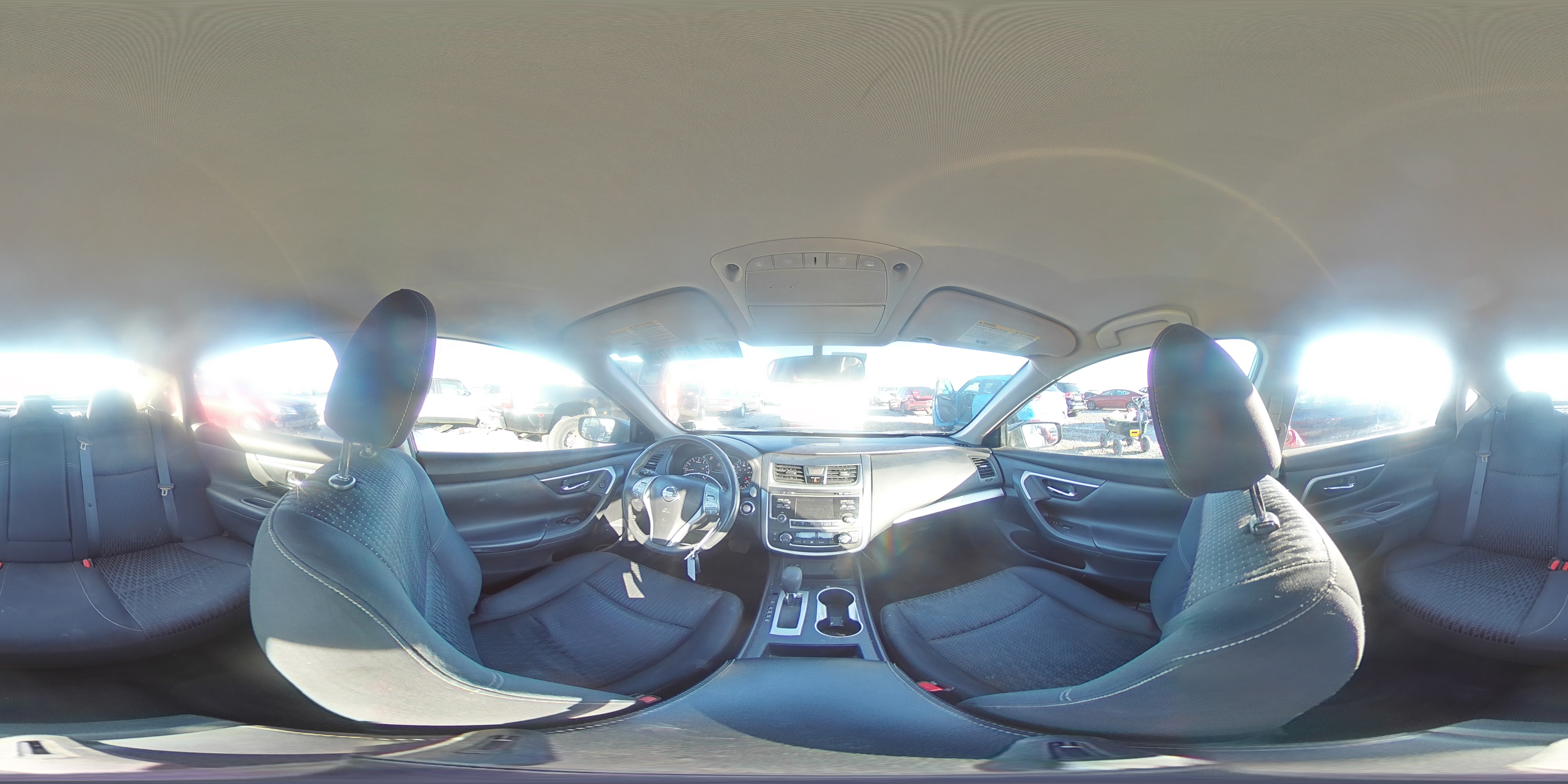 2017 Nissan Altima - Image 14