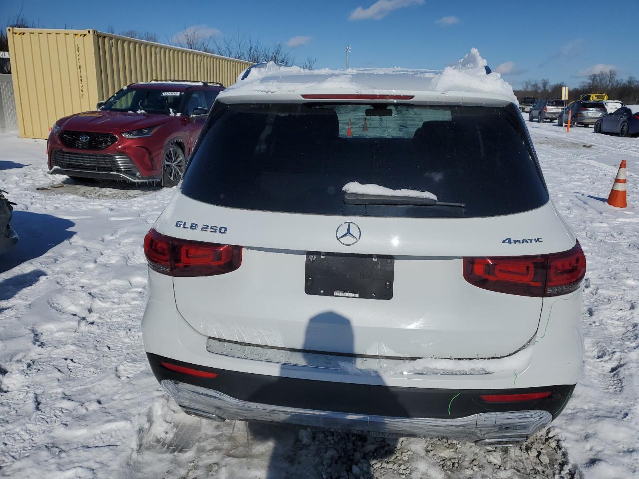 2020 Mercedes-Benz GLB - Image 6
