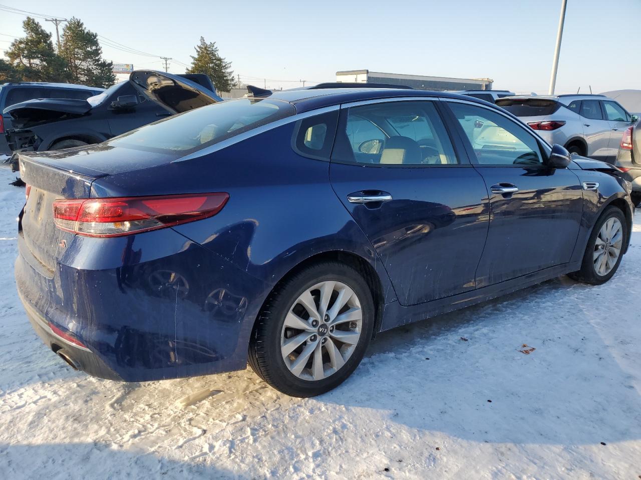 2018 Kia Optima - Image 3