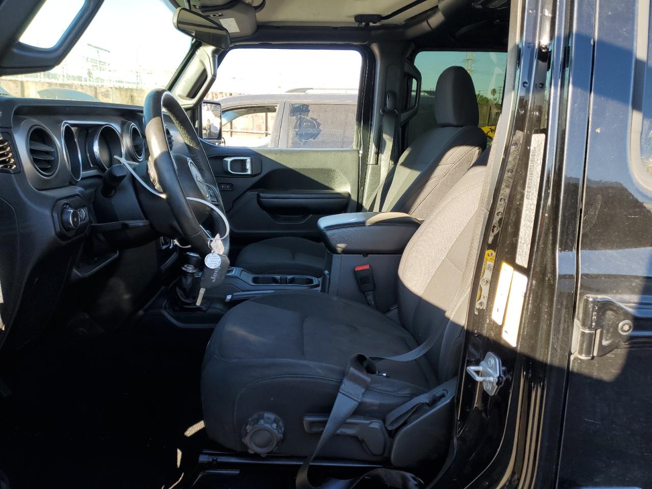 2018 Jeep Wrangler - Image 7