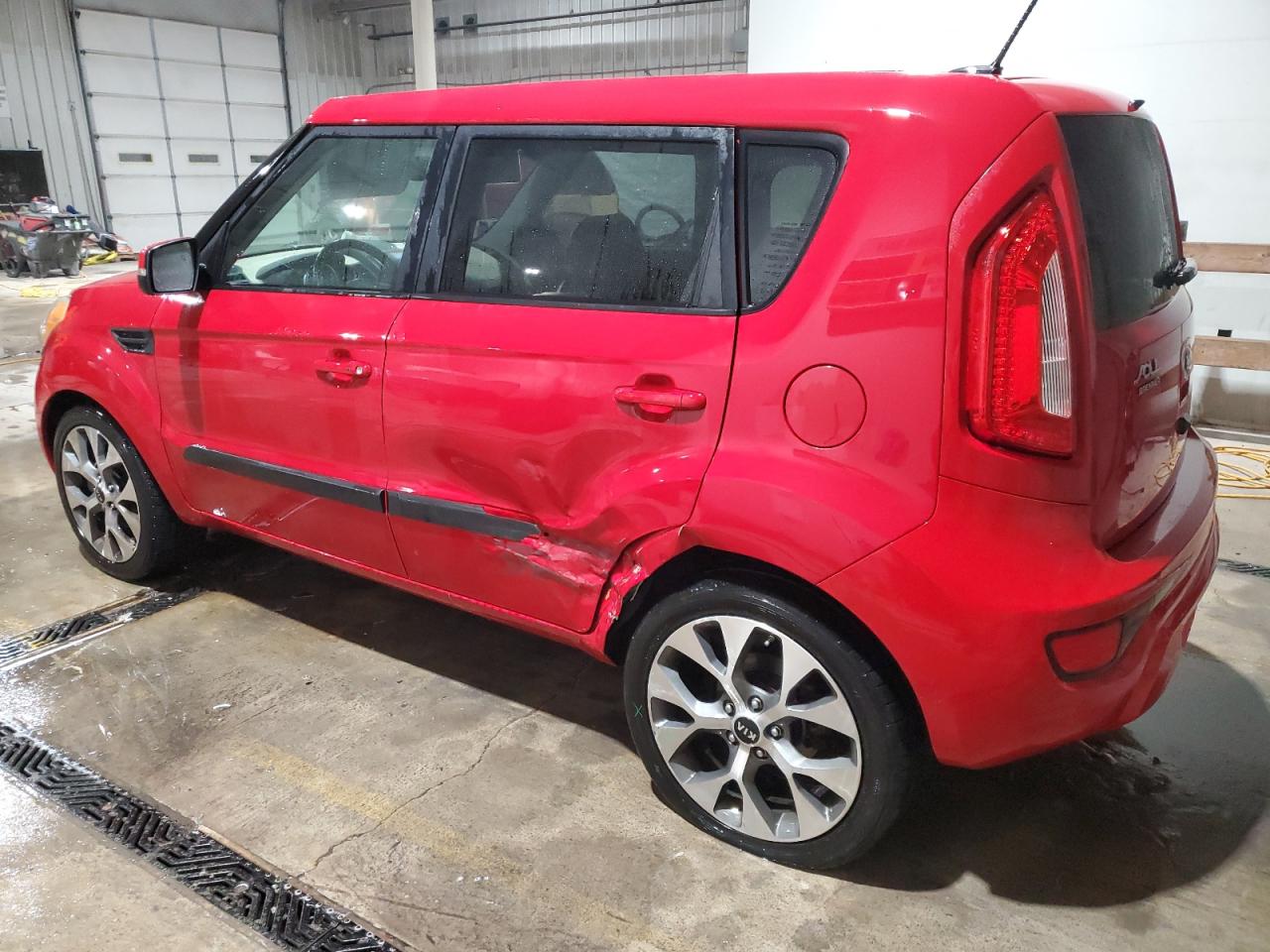 VIN KNDJT2A64D7484245 2013 KIA SOUL no.2