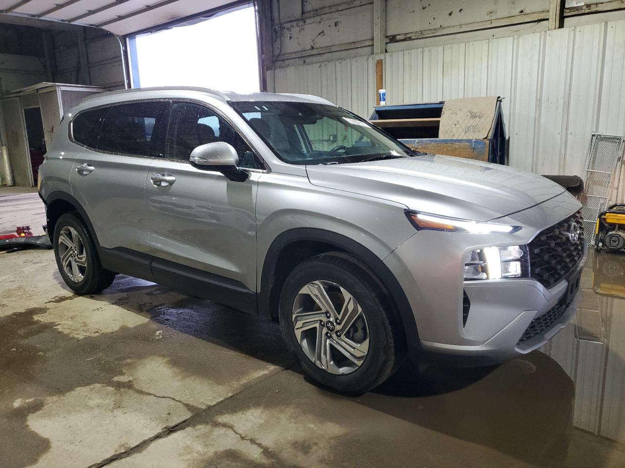 2023 Hyundai Santa Fe - Image 4