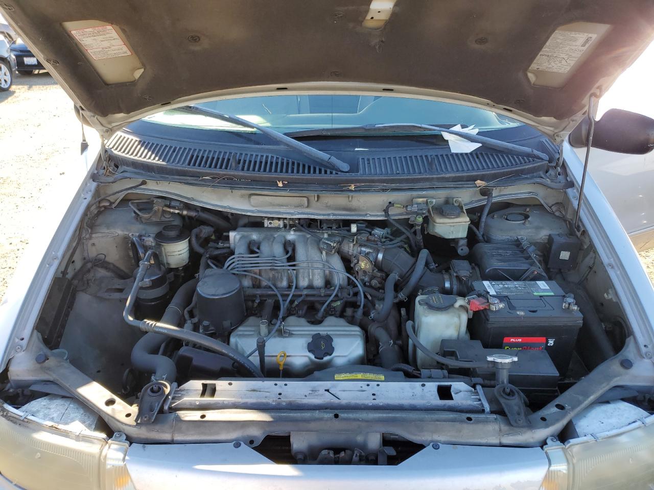 1998 Nissan Quest - Image 12