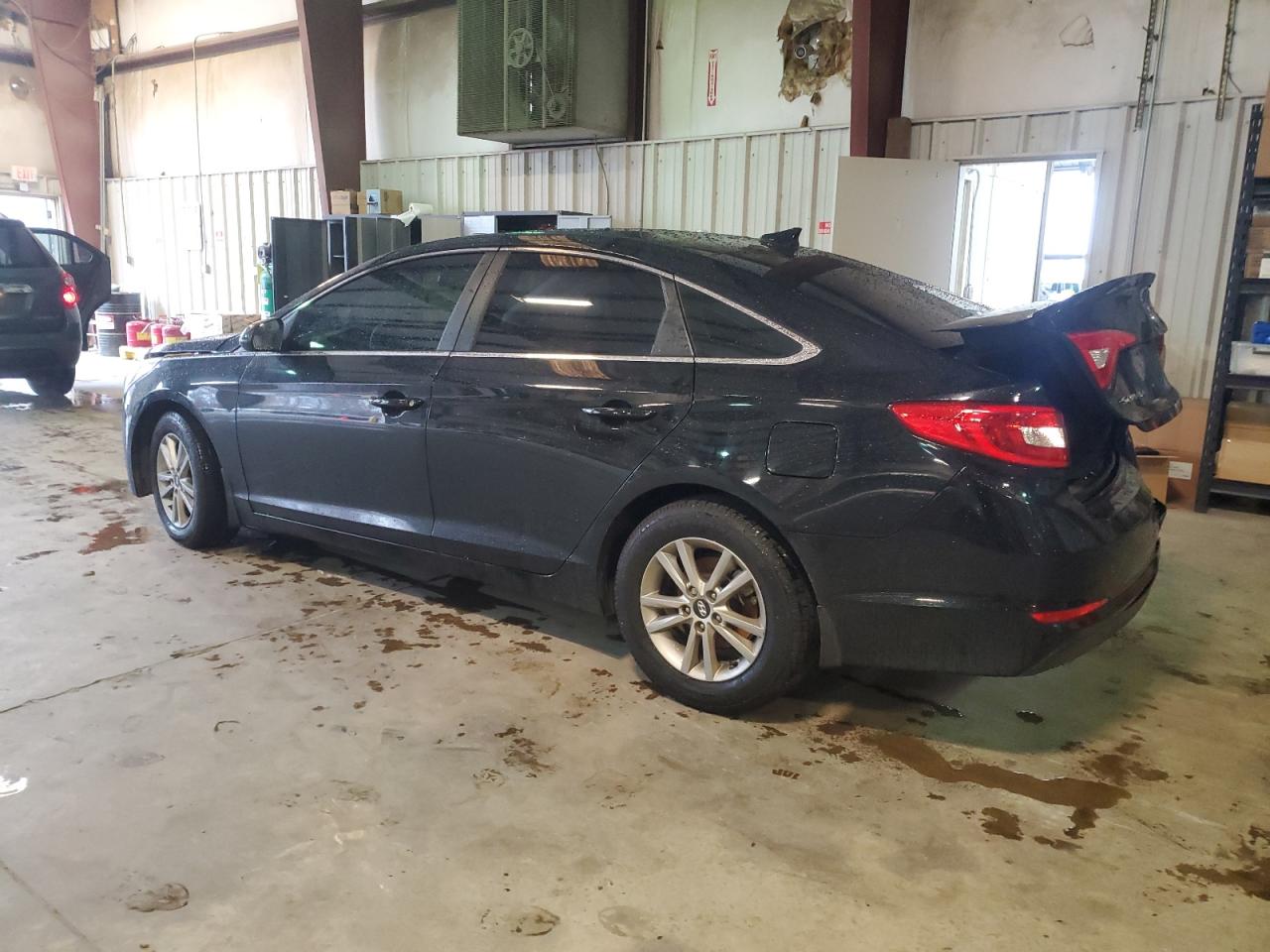 2017 Hyundai Sonata - Image 2