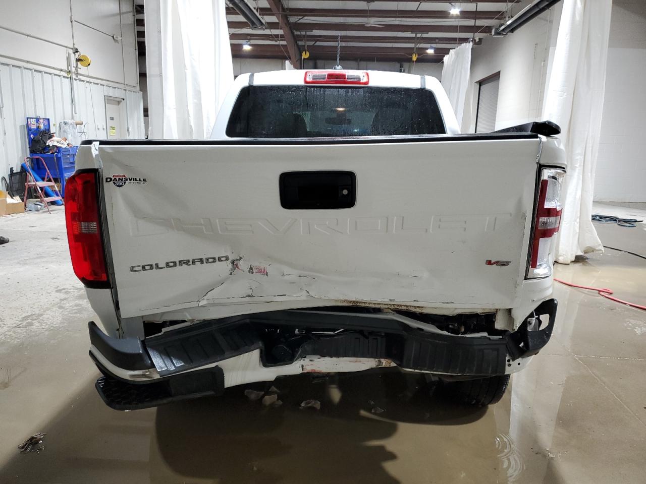 2022 Chevrolet Colorado - Image 6