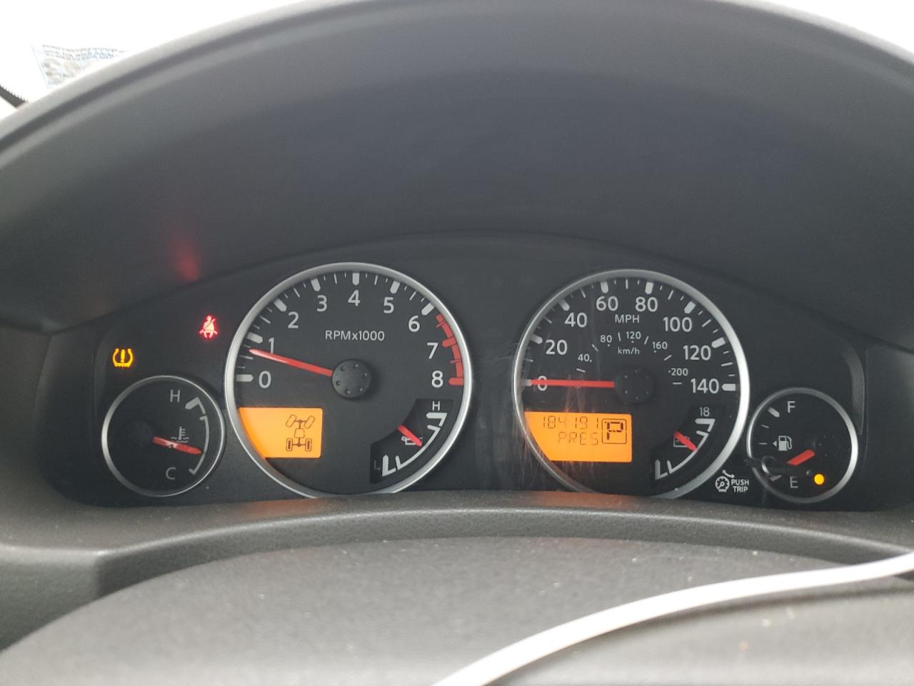 2011 Nissan Pathfinder - Image 9