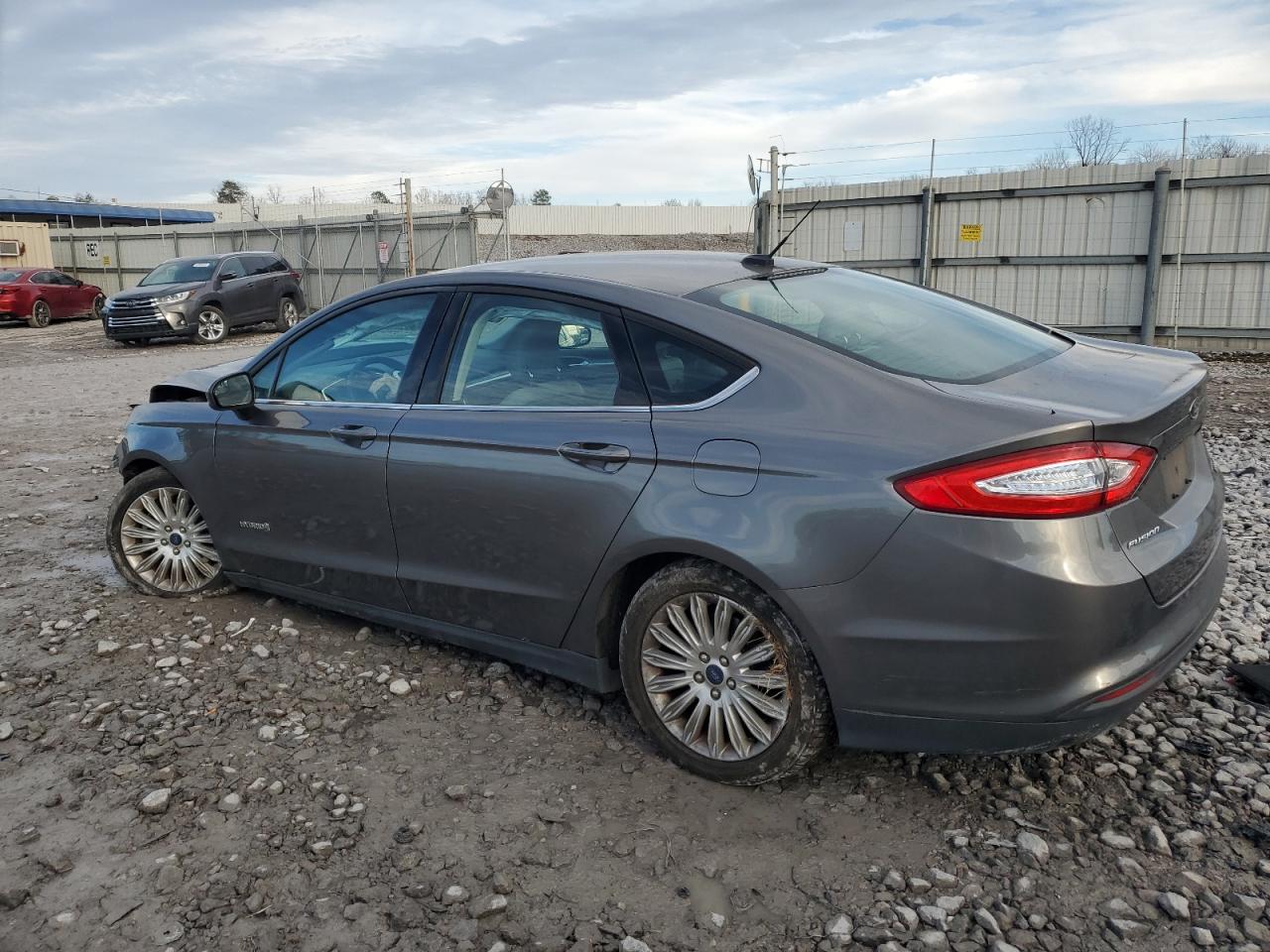 2014 Ford Fusion - Image 2