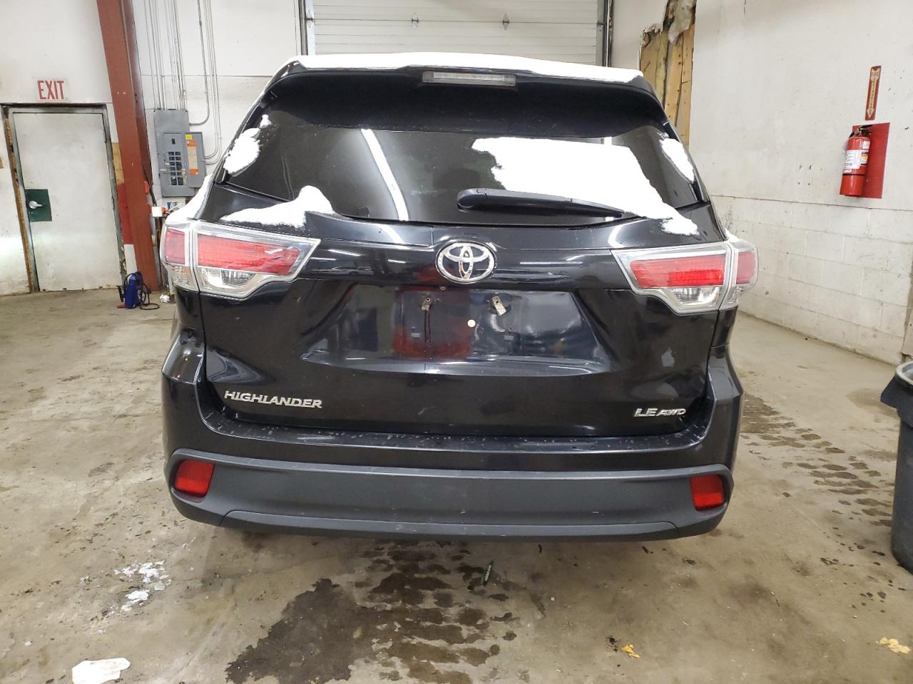 2015 Toyota Highlander - Image 6