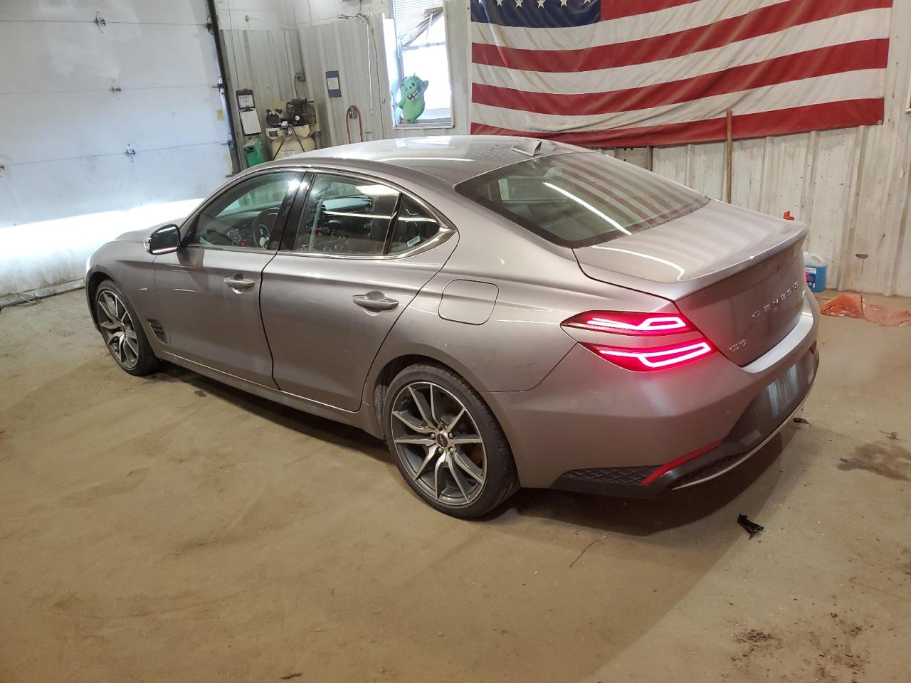 2023 Genesis G70 - Image 2