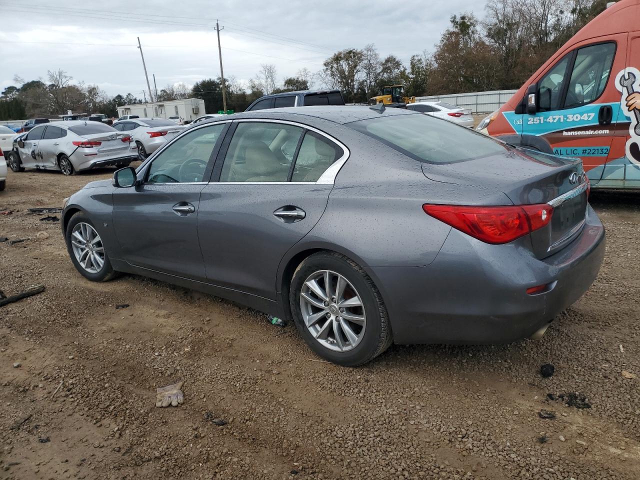 2015 Infiniti Q50 - Image 2