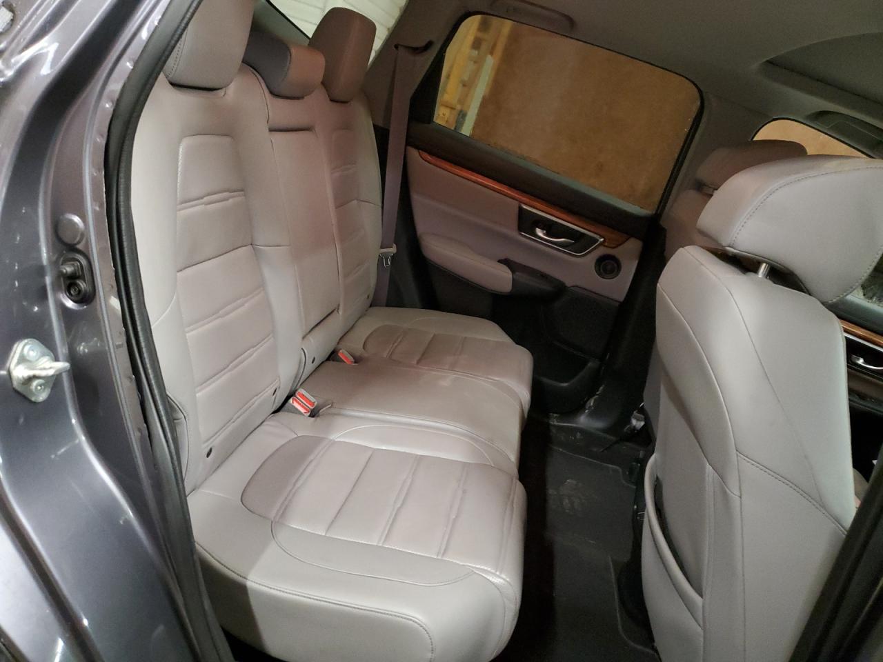 2017 Honda CR-V - Image 11