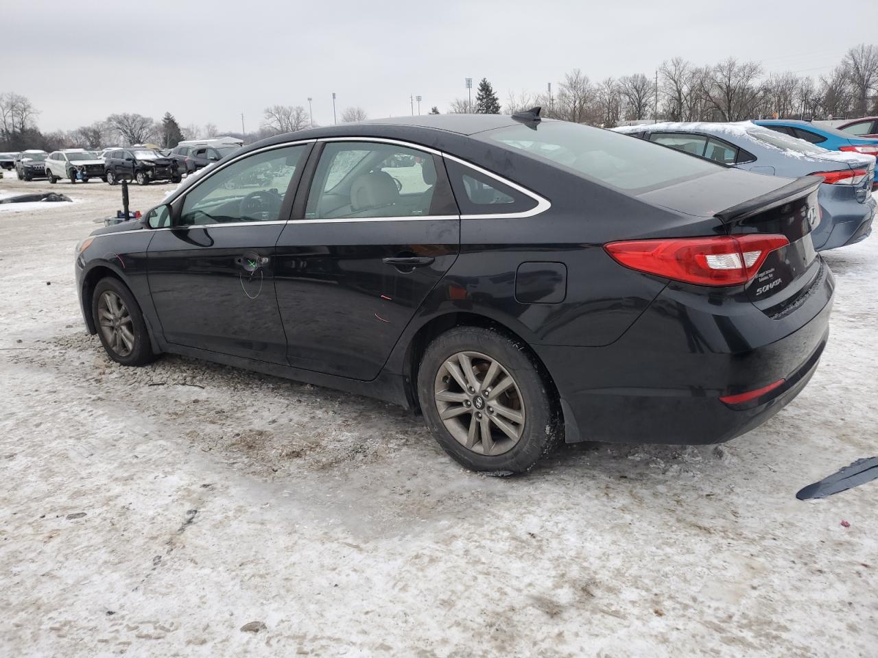 2015 Hyundai Sonata - Image 2