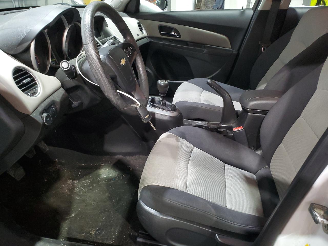 2012 Chevrolet Cruze - Image 7
