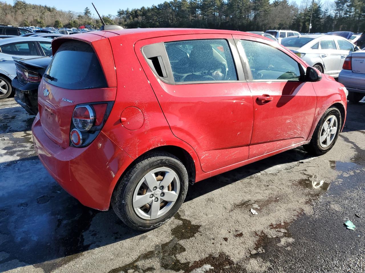 2015 Chevrolet Sonic - Image 3