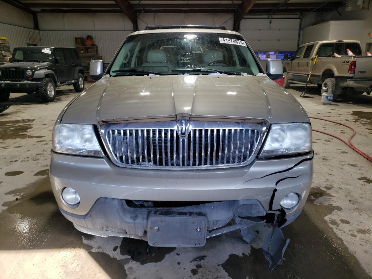 2005 Lincoln Aviator - Image 5