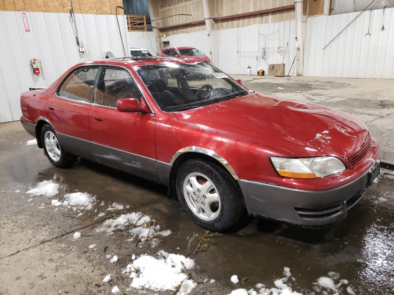 1992 Lexus ES - Image 4