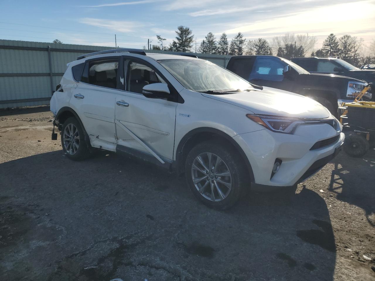 2018 Toyota RAV 4 - Image 4