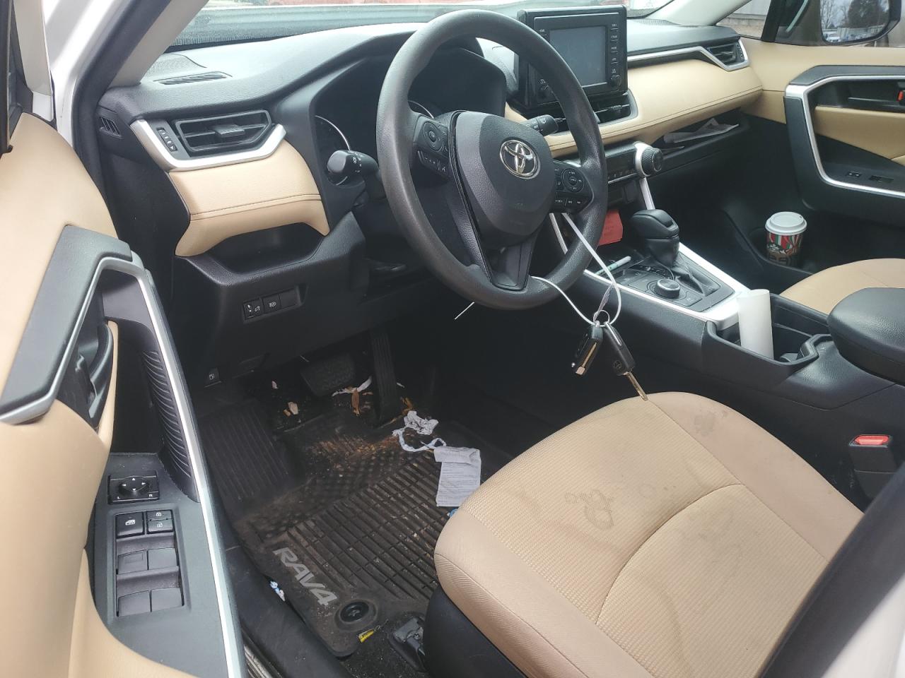 2019 Toyota RAV 4 - Image 8