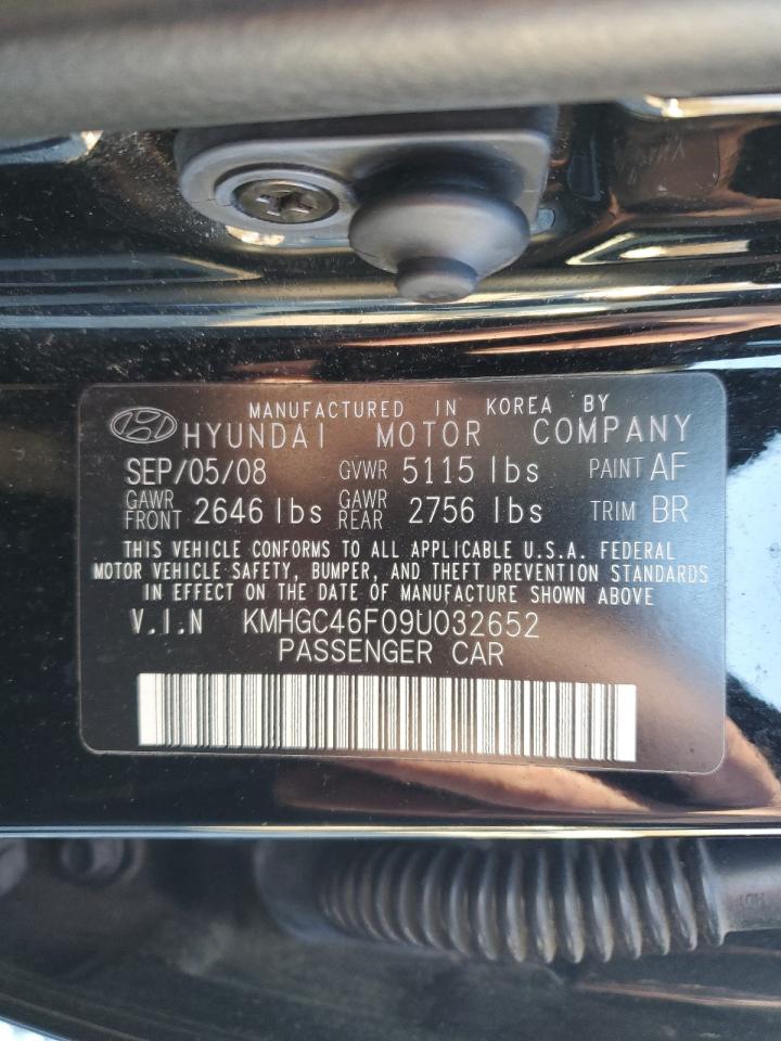 2009 Hyundai Genesis - Image 12
