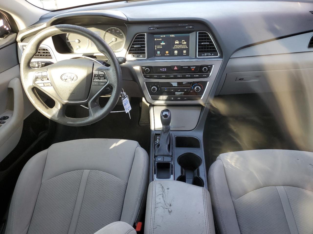 2016 Hyundai Sonata - Image 8