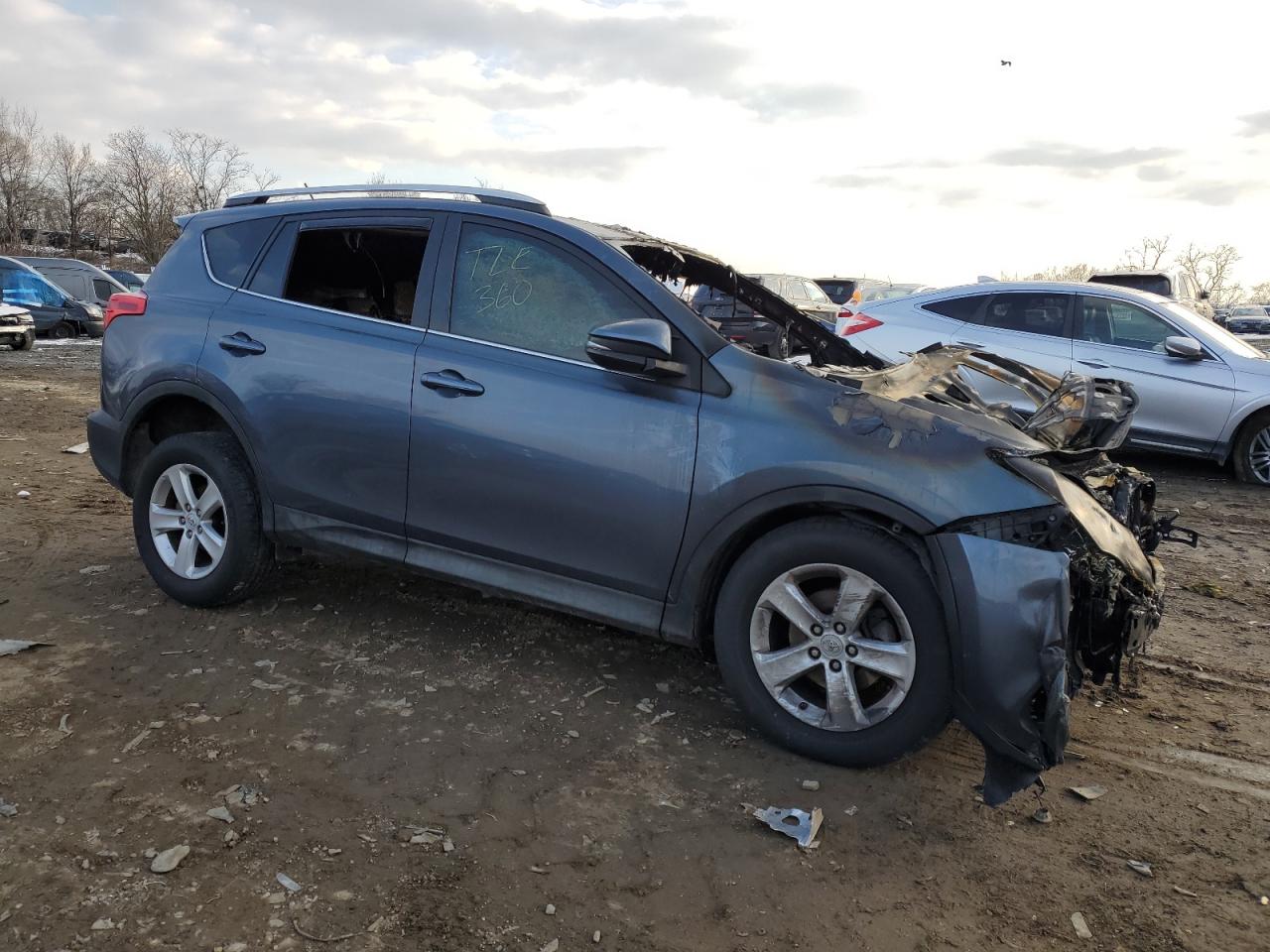 2013 Toyota RAV 4 - Image 4