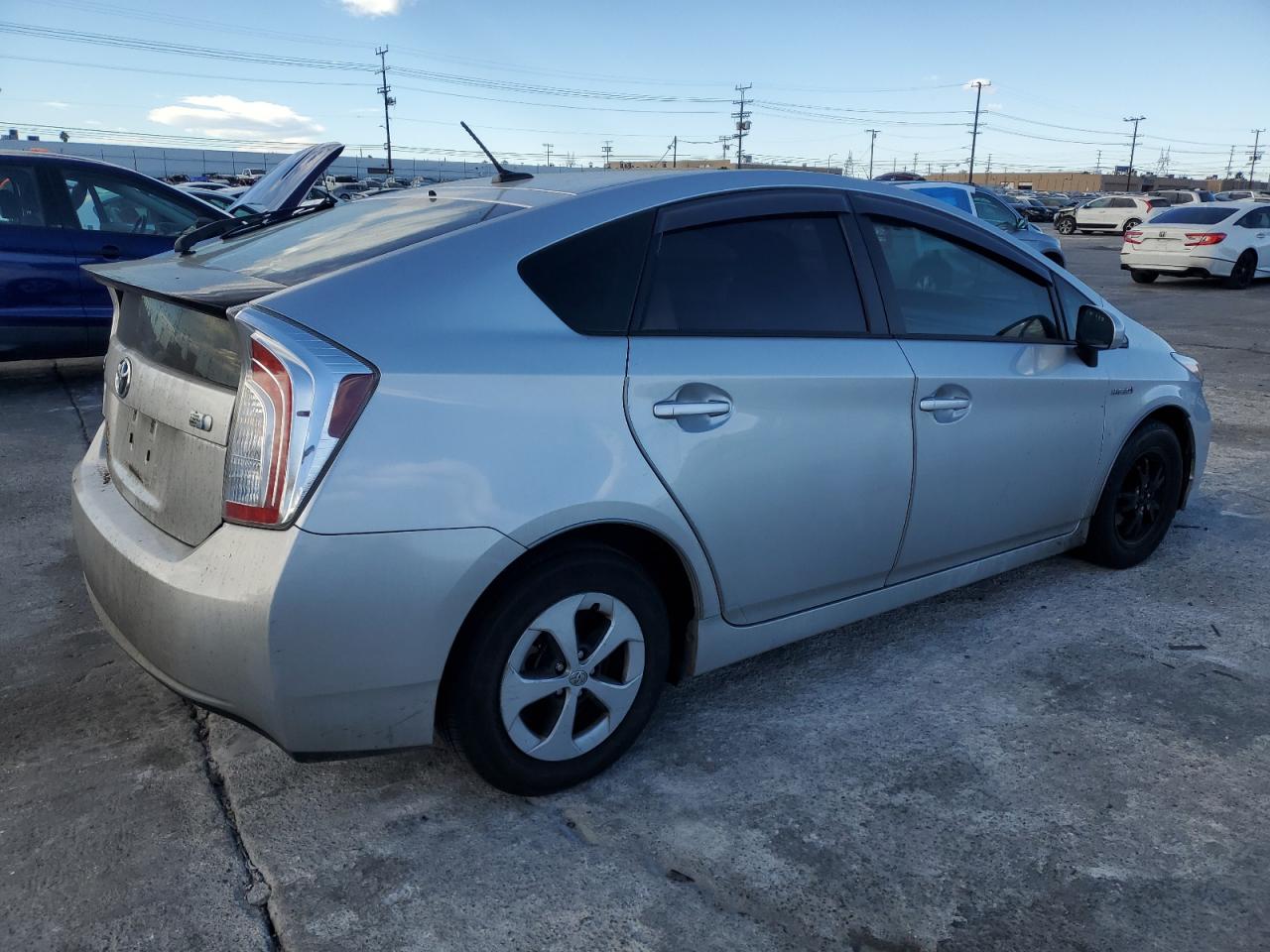 VIN JTDKN3DUXE1823741 2014 TOYOTA PRIUS no.3