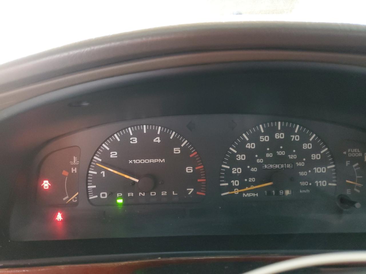 1998 Toyota 4Runner - Image 9