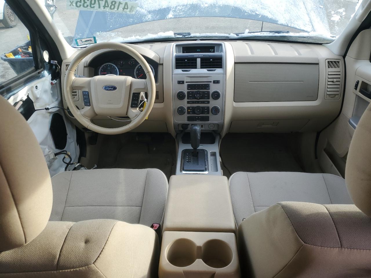2011 Ford Escape - Image 8
