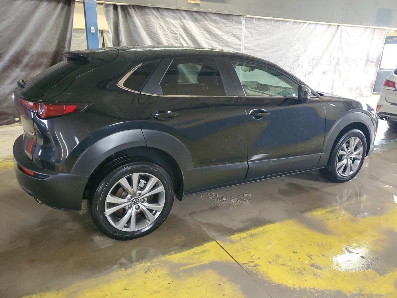 2021 Mazda CX-30 - Image 3