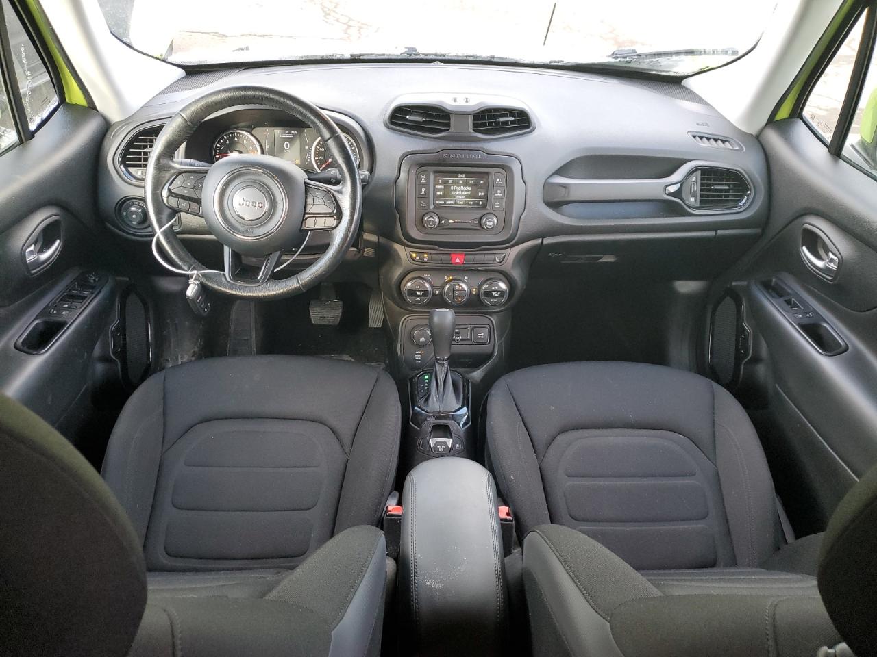 2017 Jeep Renegade - Image 8