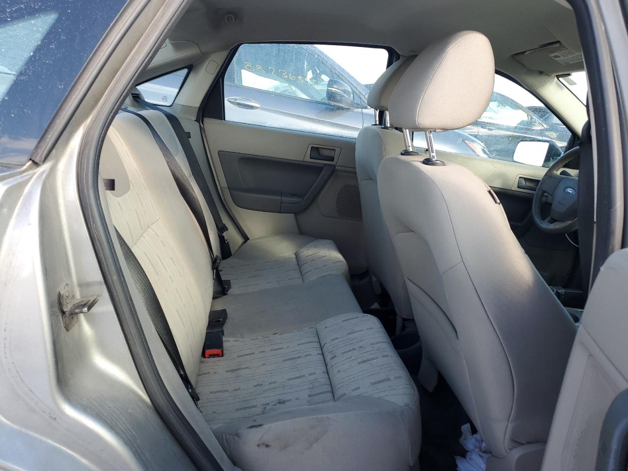 2008 Ford Focus - Image 10