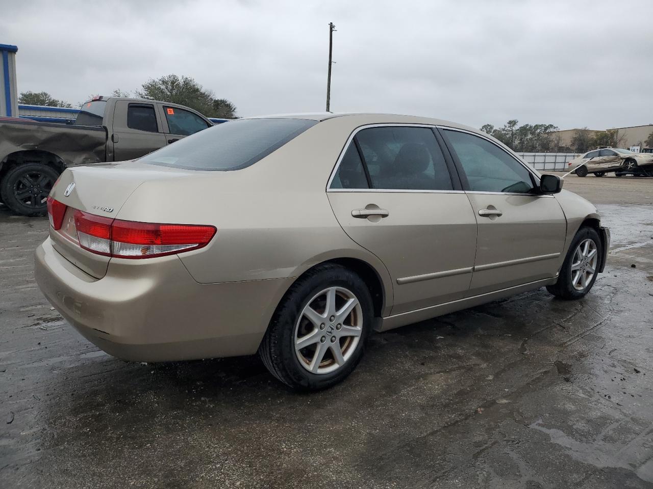 2003 Honda Accord - Image 3