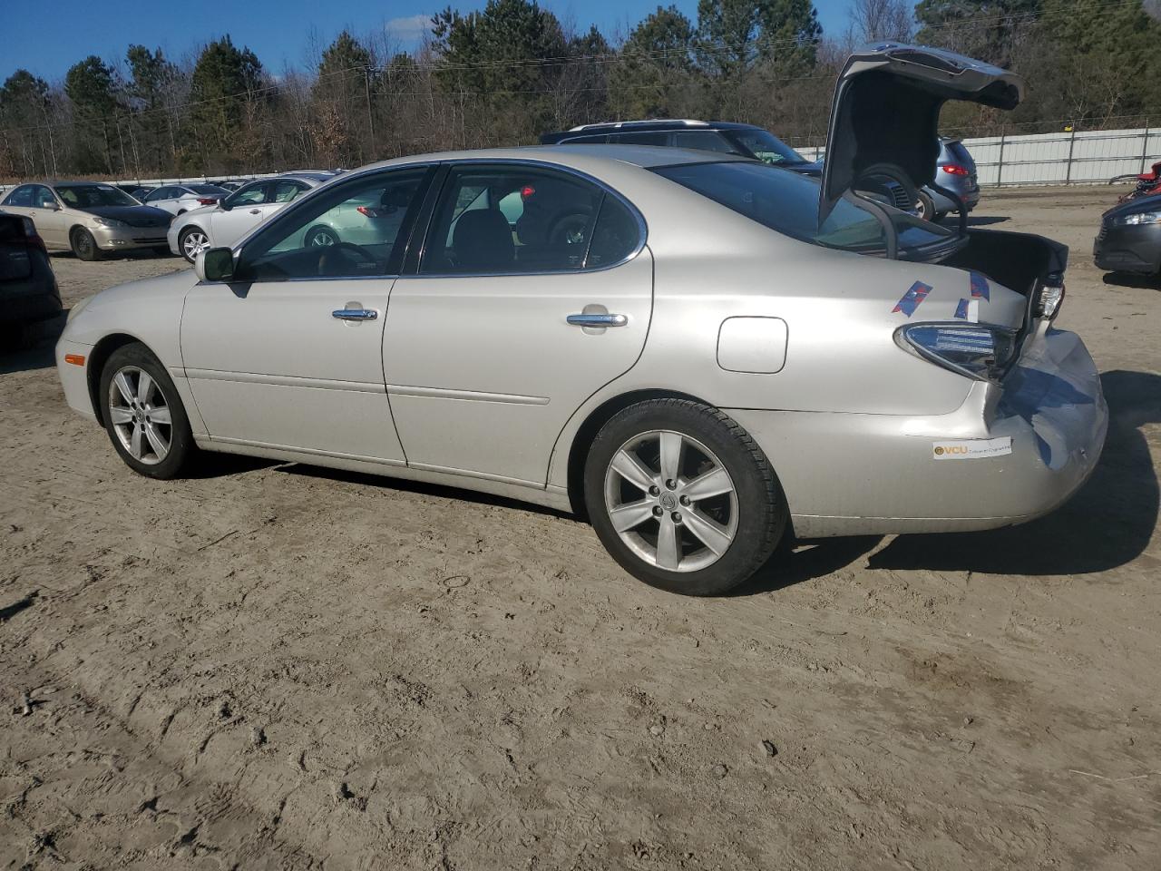 2005 Lexus ES - Image 2