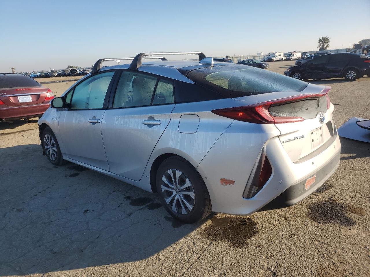 2020 Toyota Prius - Image 2