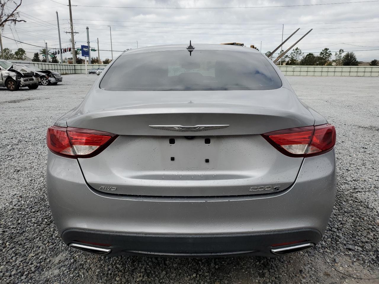 2015 Chrysler 200 - Image 6