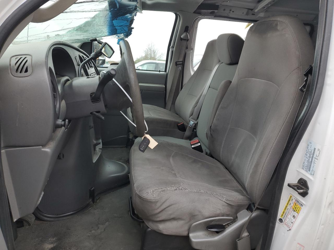 2006 Ford Econoline - Image 7