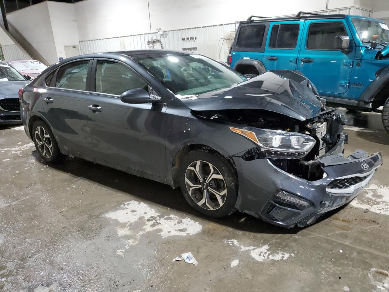 2021 Kia Forte - Image 4
